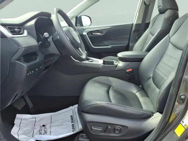 Used 2024 Gray Toyota XLE Premium image 16