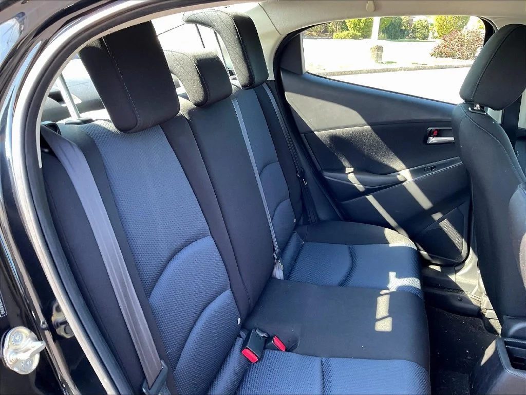 Used 2017 Black Toyota Base image 6
