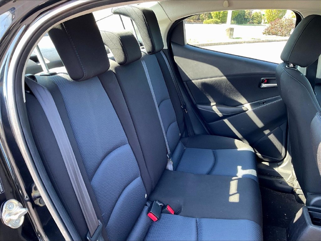 Used 2017 Black Toyota Base image 6