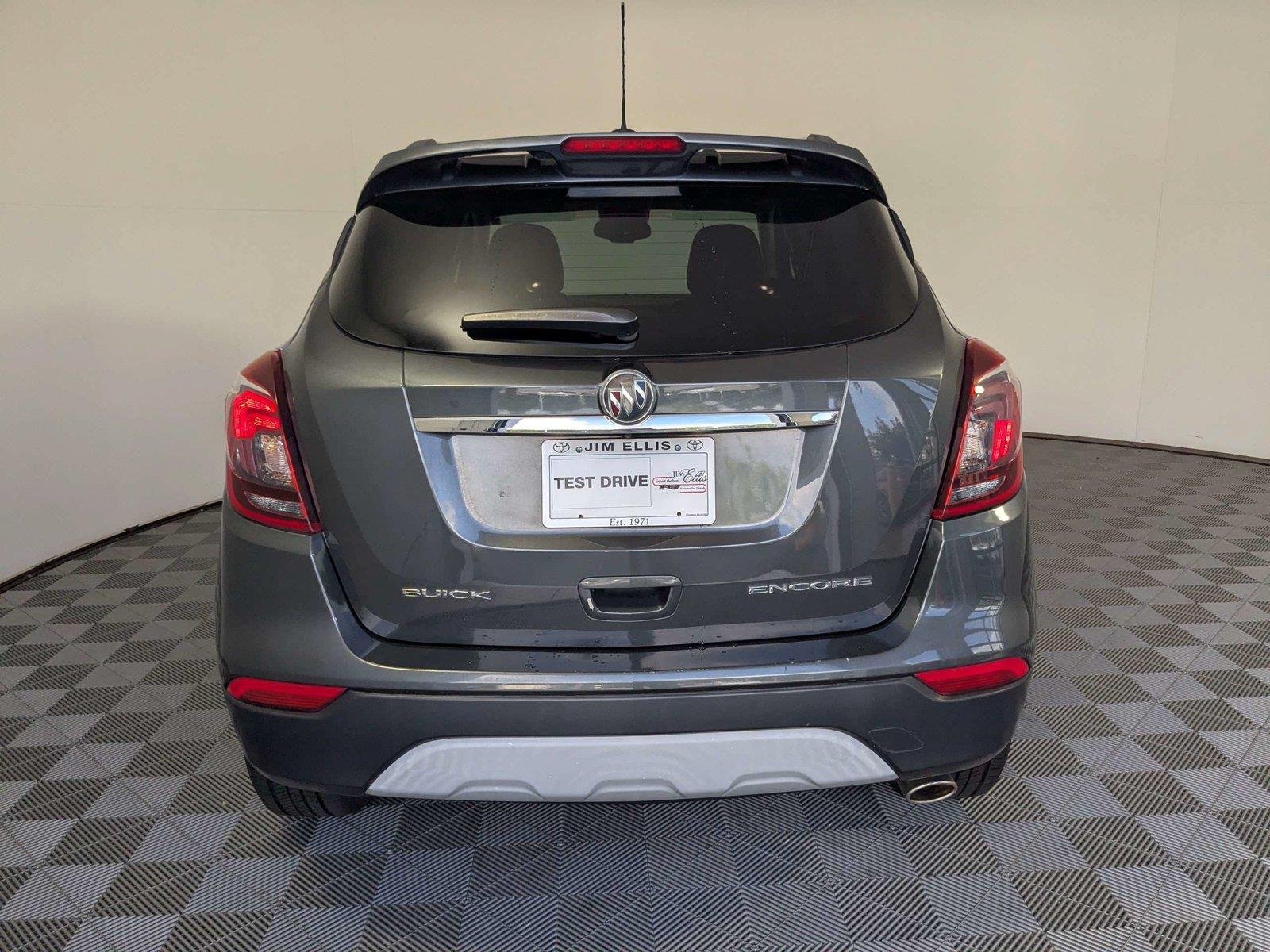 Used 2018 Graphite Gray Metallic Buick Sport Touring image 7