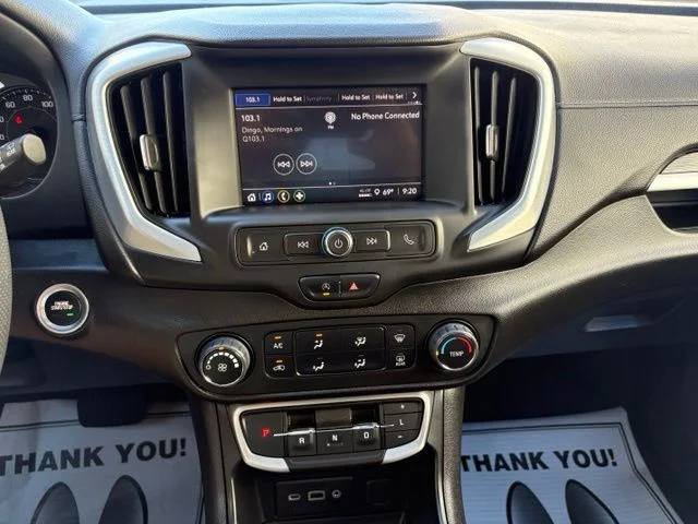 Used 2023 Silver GMC SLE image 13