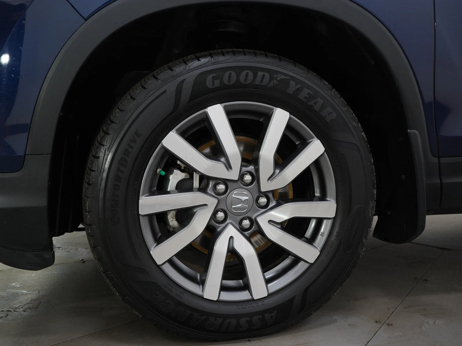 Used 2022 Blue Honda 5D WAGON EX-L 4WD image 32