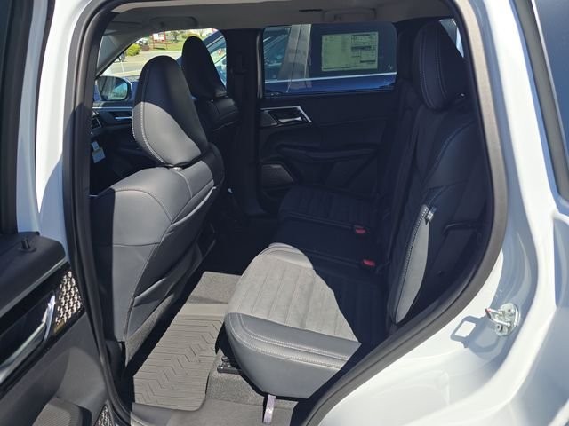 2026 Mitsubishi Outlander SE - Photo 10