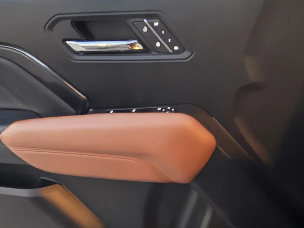 Used 2023 Black GMC AT4 image 25