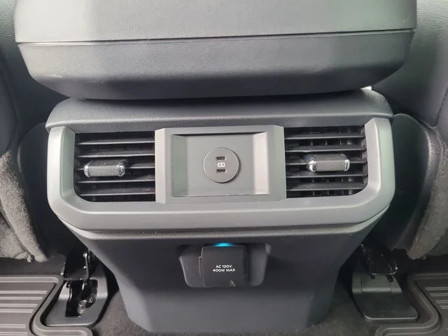 Used 2025 Black Ford XLT image 15