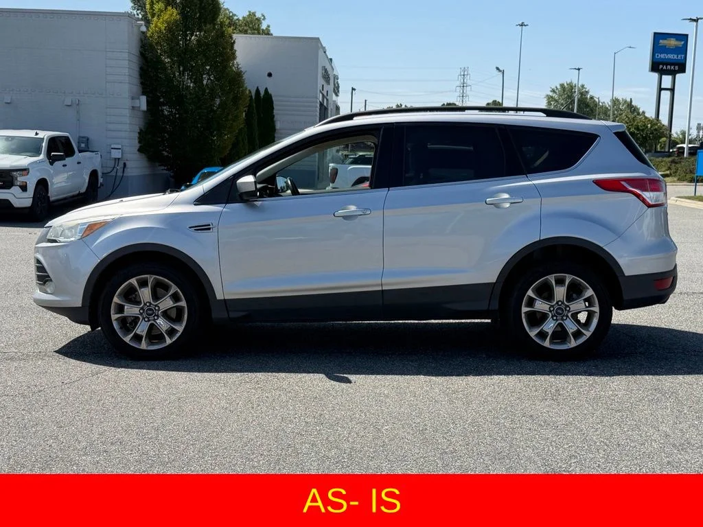 Used 2016 Silver Ford SE image 5