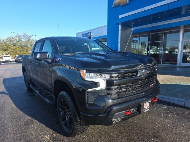 Black 2026 Chevrolet Silverado 1500 Pickup Truck Four-Wheel Drive Automatic