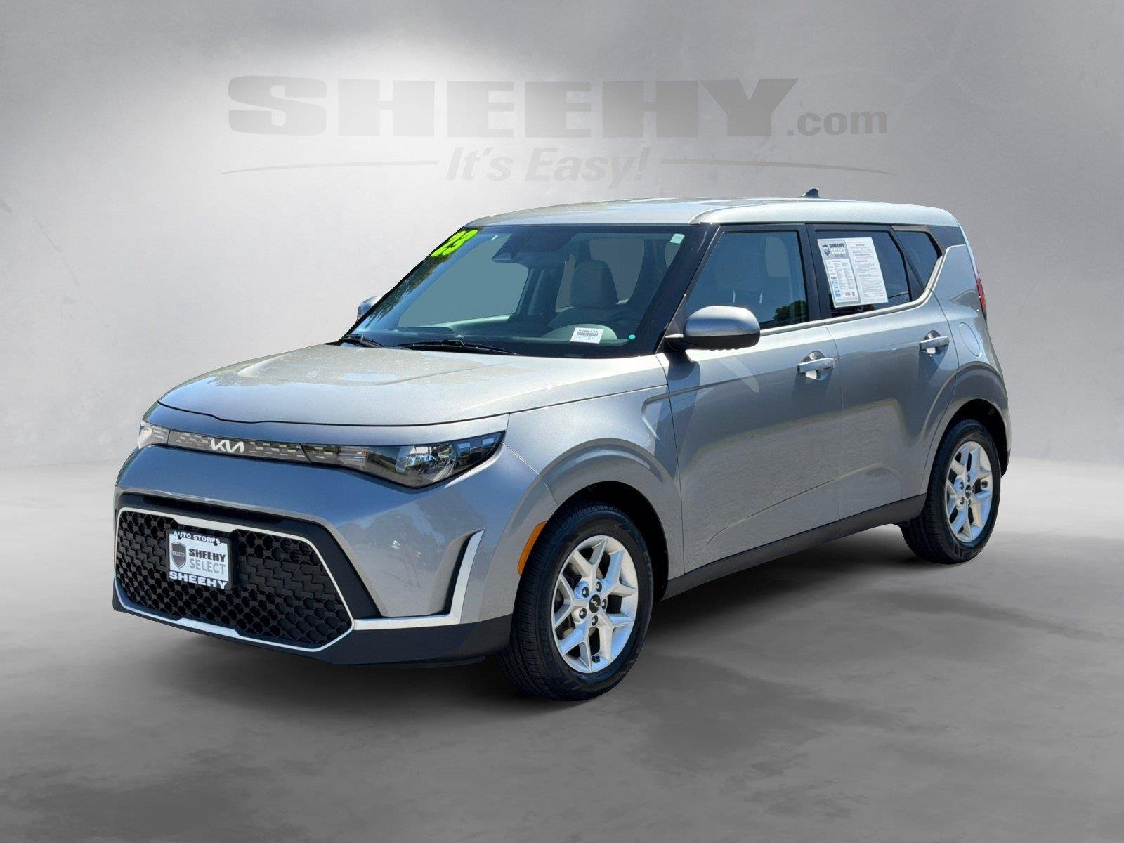 Used 2023 Steel Gray Kia LX image 12