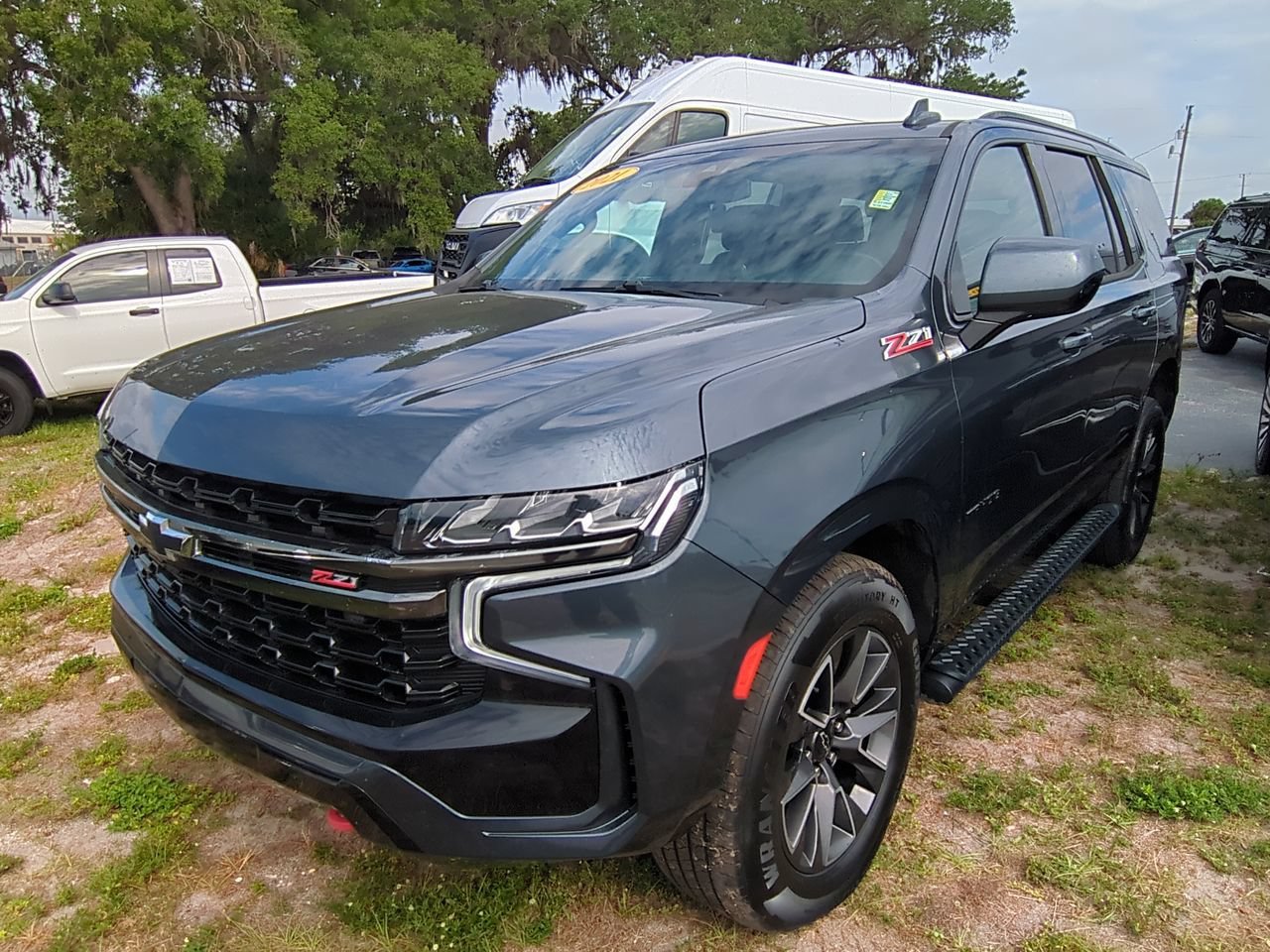 Used 2021 Shadow Gray Metallic Chevrolet Z71 image 6