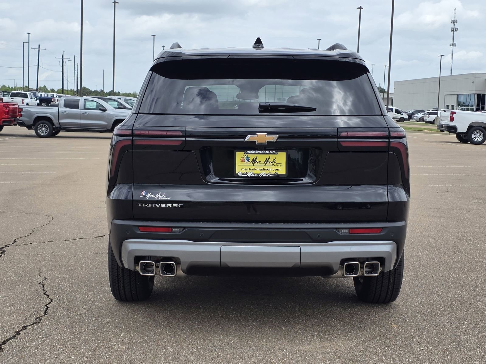 New 2026 Mosaic Black Metallic Chevrolet LT image 6