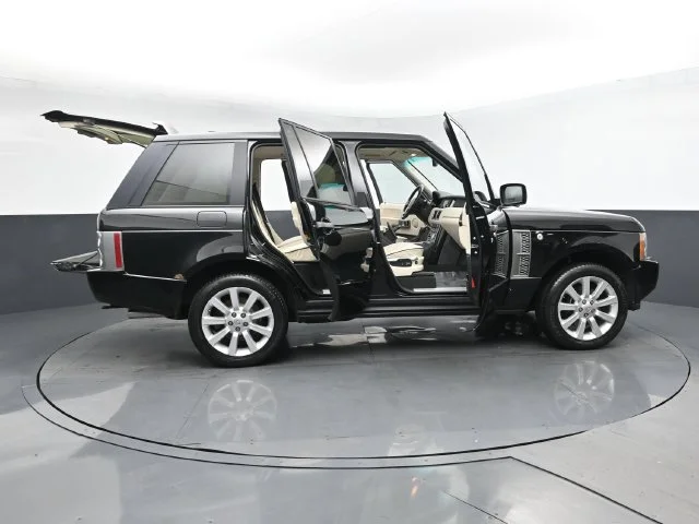 Used 2006 Black Land Rover Supercharged image 16