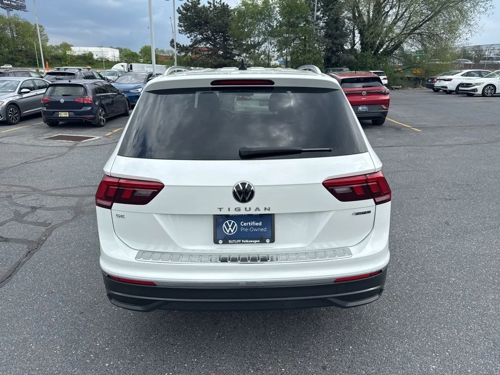Certified Used 2023 Opal White Volkswagen 2.0T SE image 20