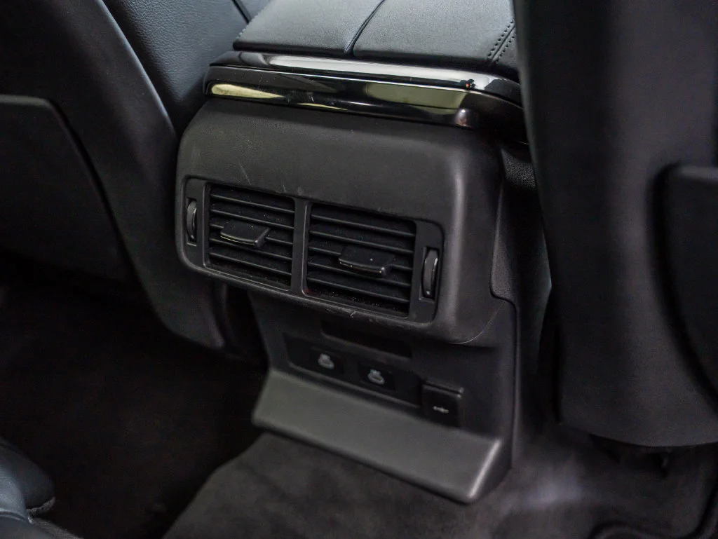 Used 2024 Santorini Black Metallic Land Rover Dynamic SE image 43