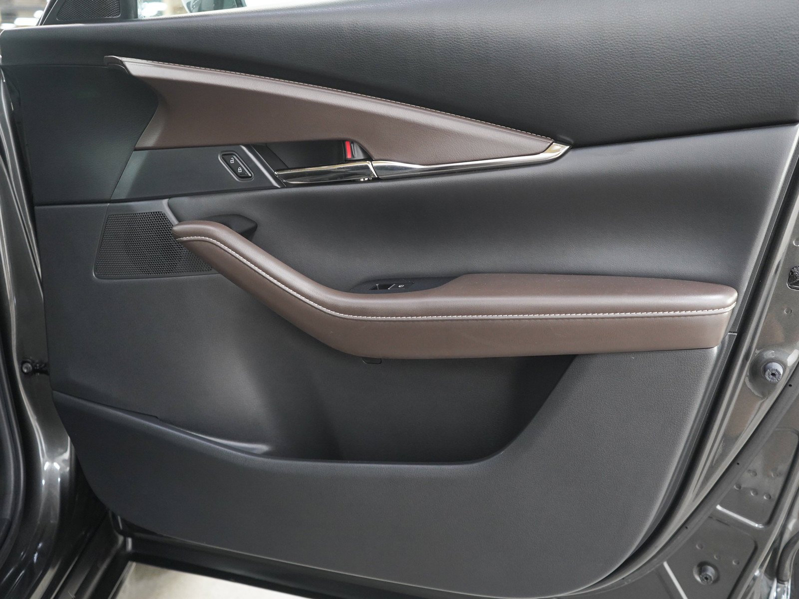 Used 2023 Machine Gray Metallic Mazda 2.5 S Premium Package image 9