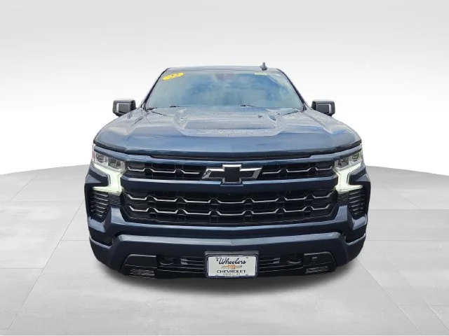 Used 2022 NORTHSKY BLUE METALLIC Chevrolet RST image 9