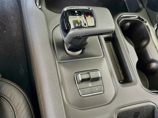 2026 GMC Sierra 1500 AT4 - Photo 12