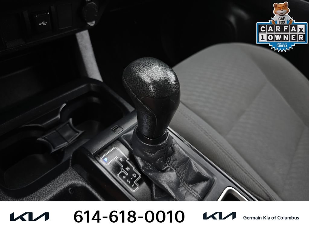 Used 2021 White Toyota SR image 25