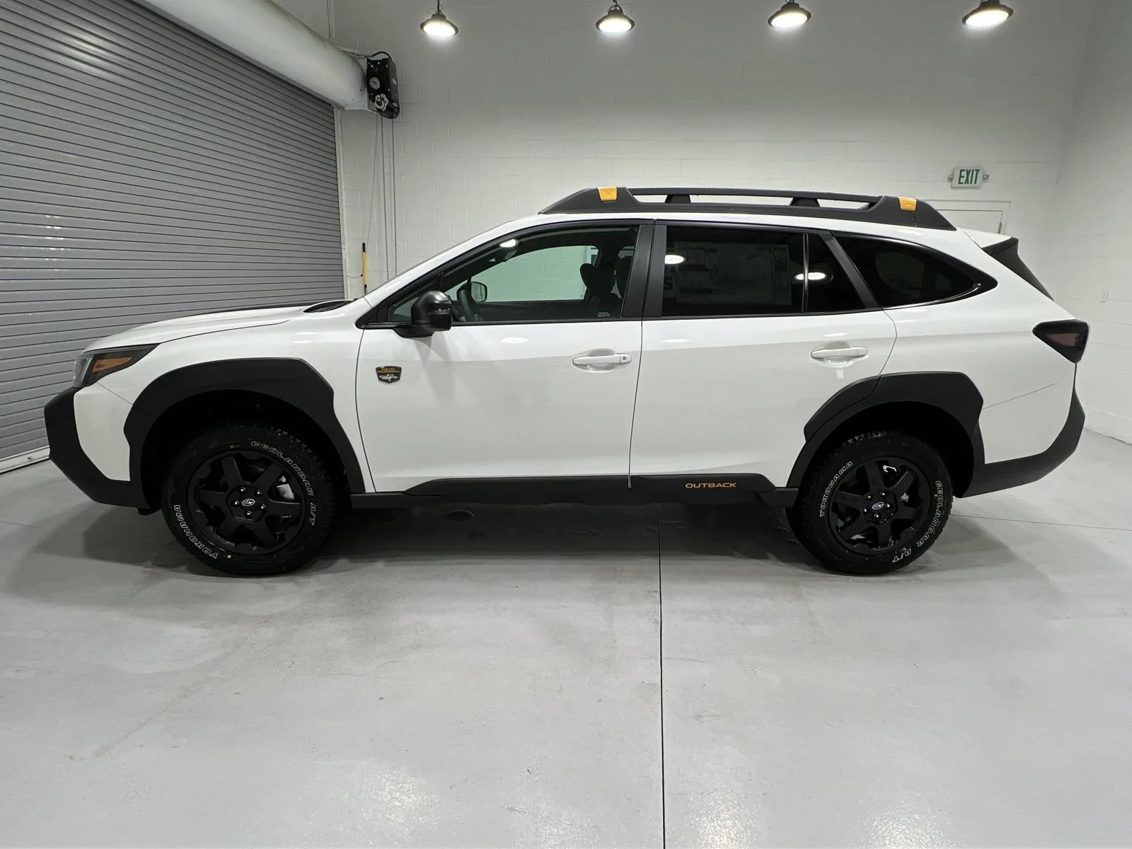 Used 2024 White Subaru Wilderness image 5