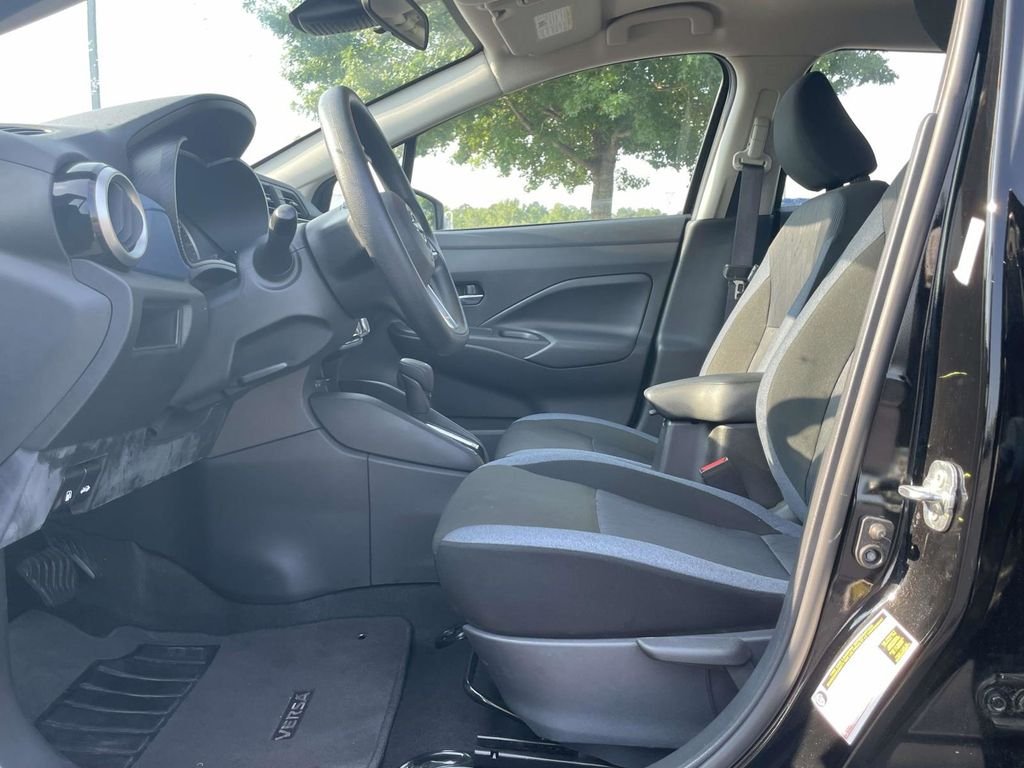 2025 Nissan Versa Sedan SV - Photo 16