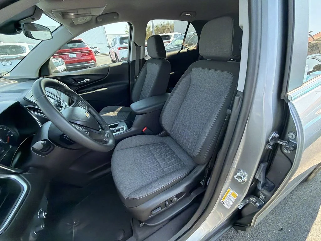 Used 2024 Gray Chevrolet LT image 17