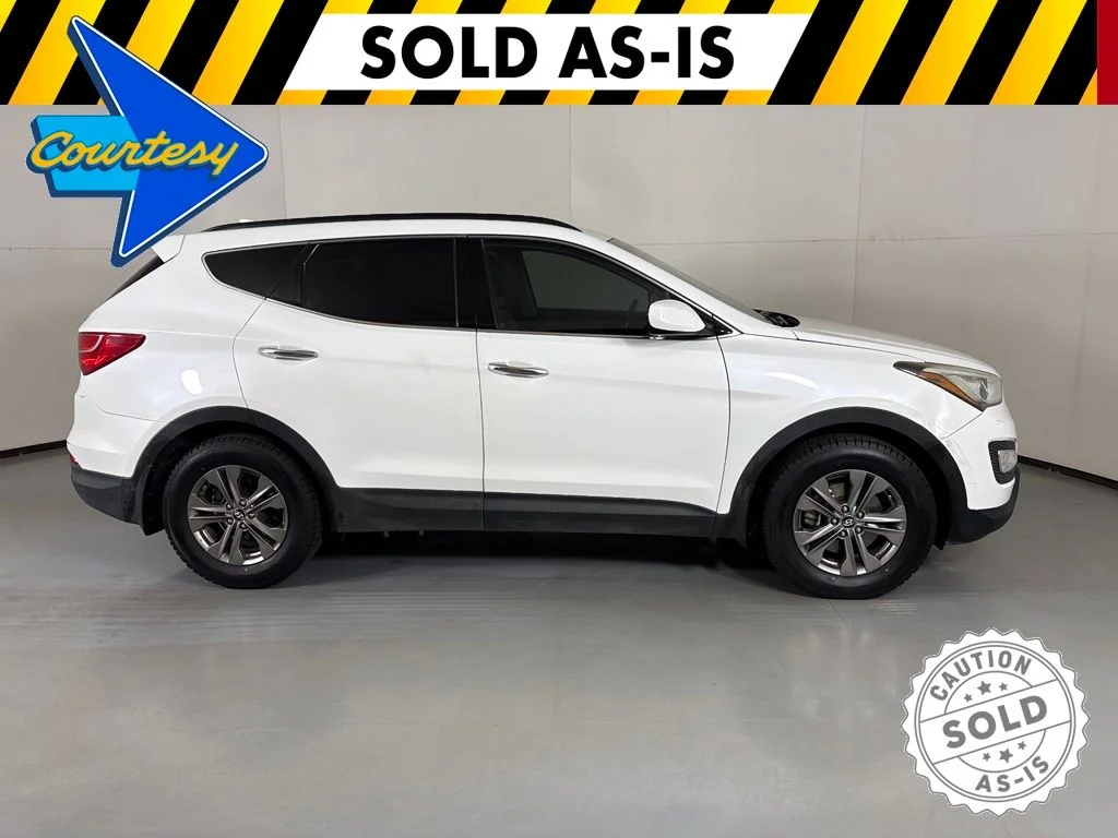 Used 2013 White Hyundai Base image 9