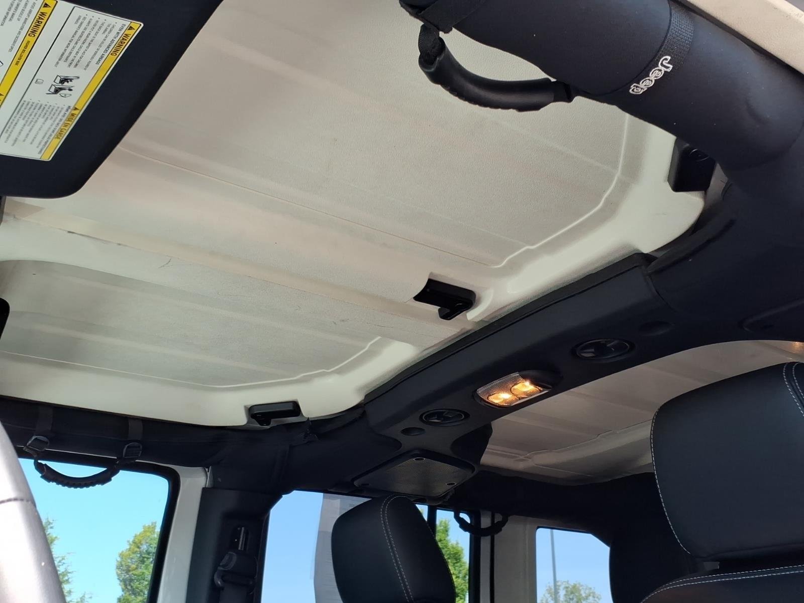 Used 2017 Bright White Clearcoat Jeep Rubicon image 5