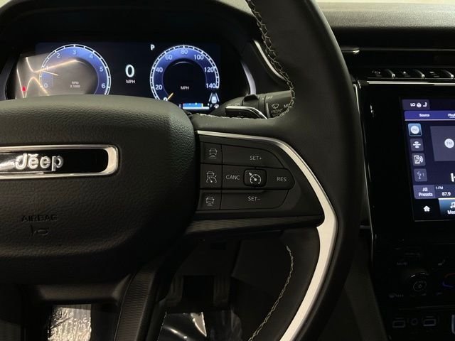 Used 2023 Black Jeep Altitude image 13