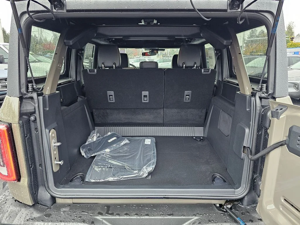 New 2025 Marsh Gray Ford Outer Banks® image 13