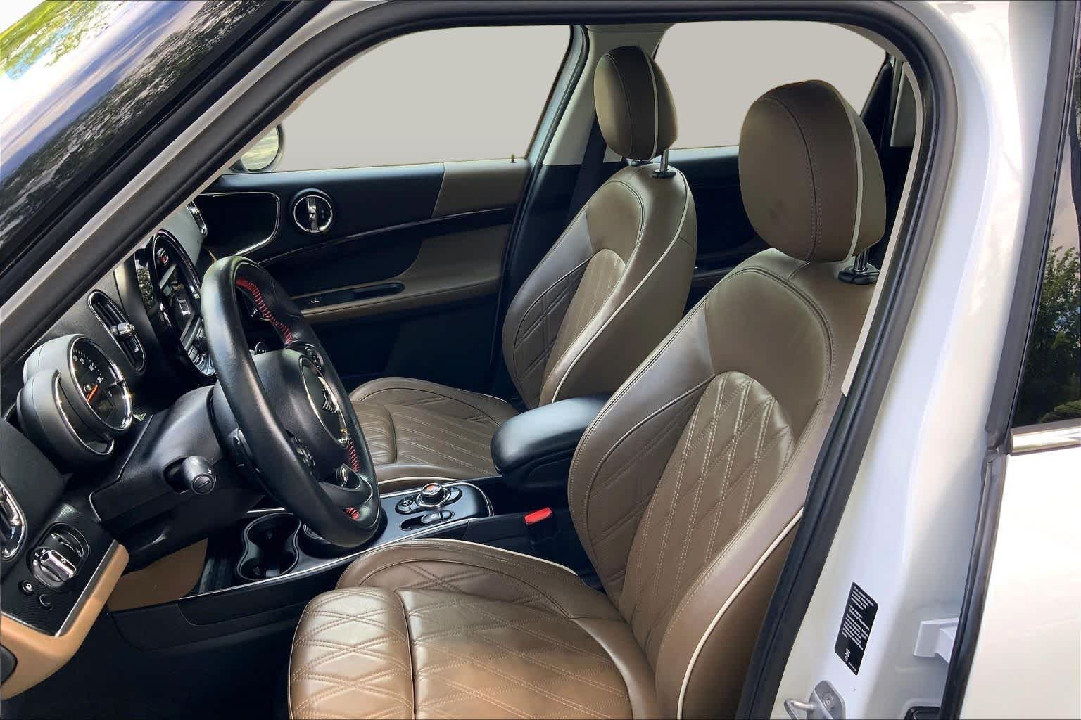 Used 2020 Light White MINI Cooper S image 8