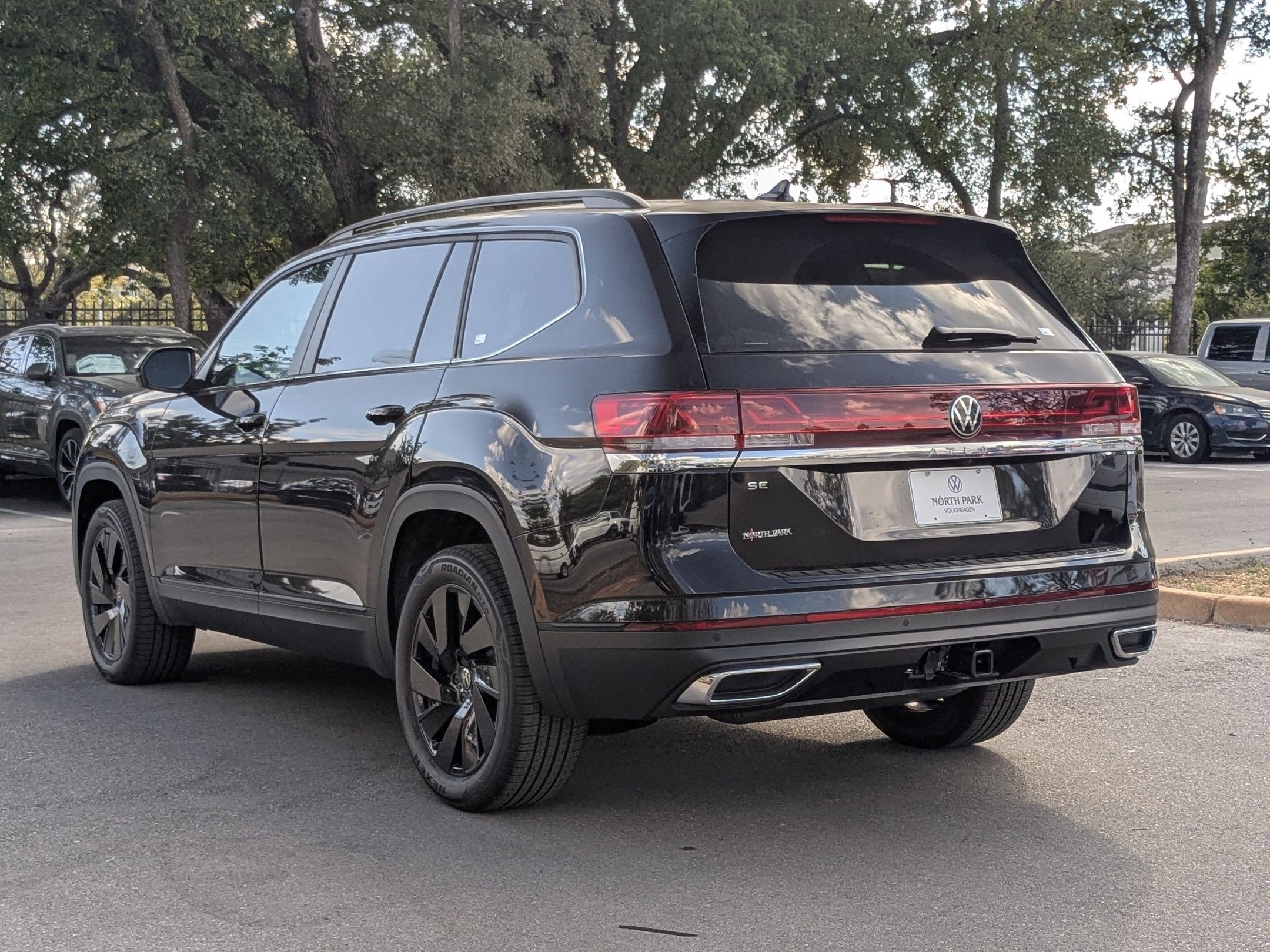 New 2026 Deep Black Pearl Volkswagen 2.0T SE w/Technology image 3