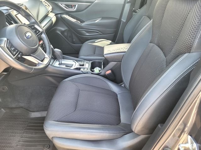 Used 2022 Gray Subaru Premium image 15