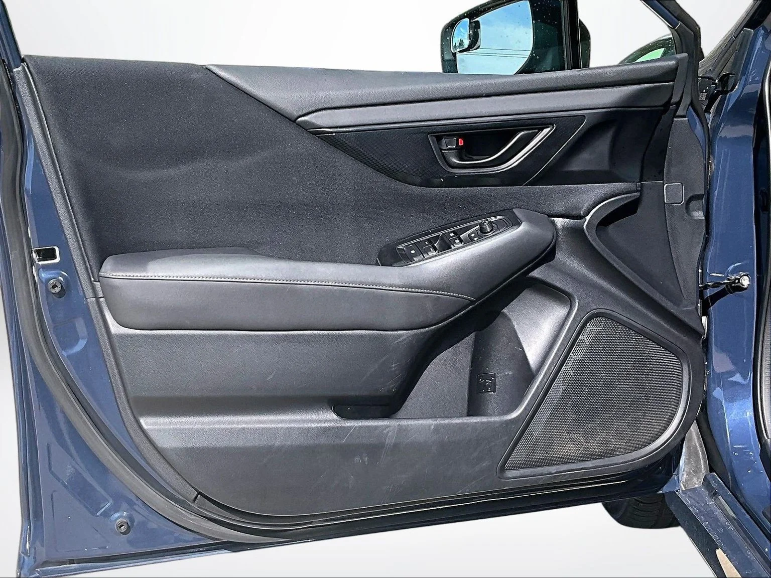 Used 2024 Blue Subaru Base image 23