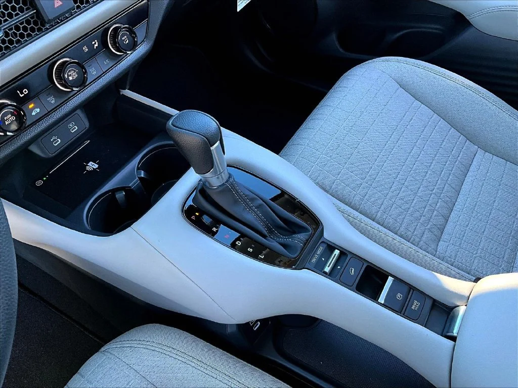 New 2027 Nordic Forest Pearl Honda LX AWD image 21