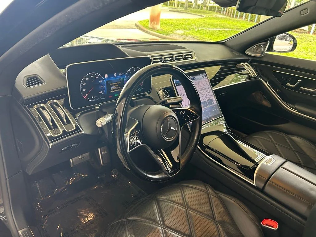 Used 2021 White Mercedes-Benz Maybach S 580 image 6