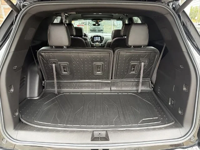 Used 2023 Black Chevrolet Premier image 34