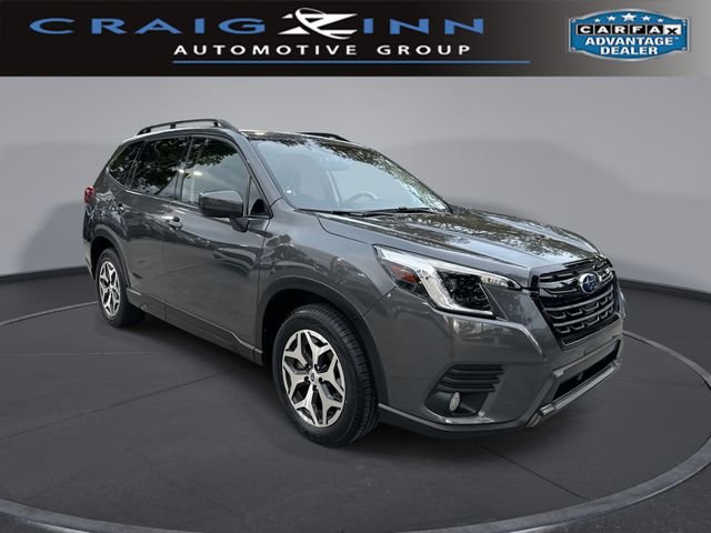2023 Subaru Forester Premium's photo