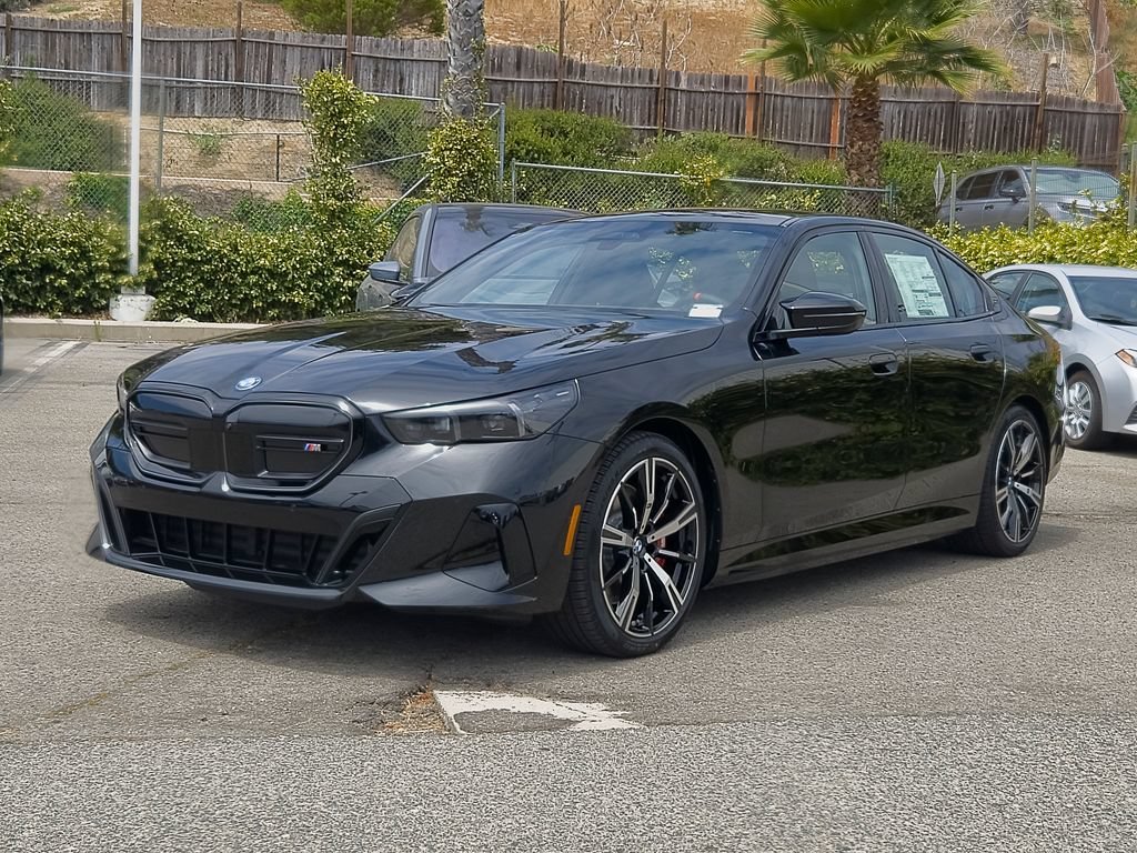 New 2026 Black Sapphire Metallic BMW M60 image 3