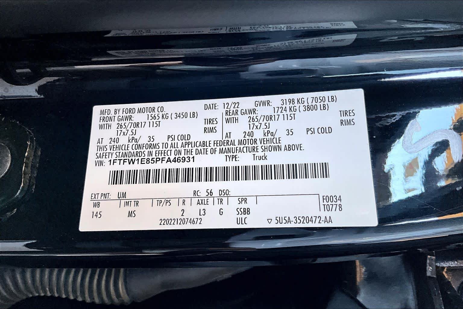 Used 2023 Agate Black Metallic Ford XLT image 65