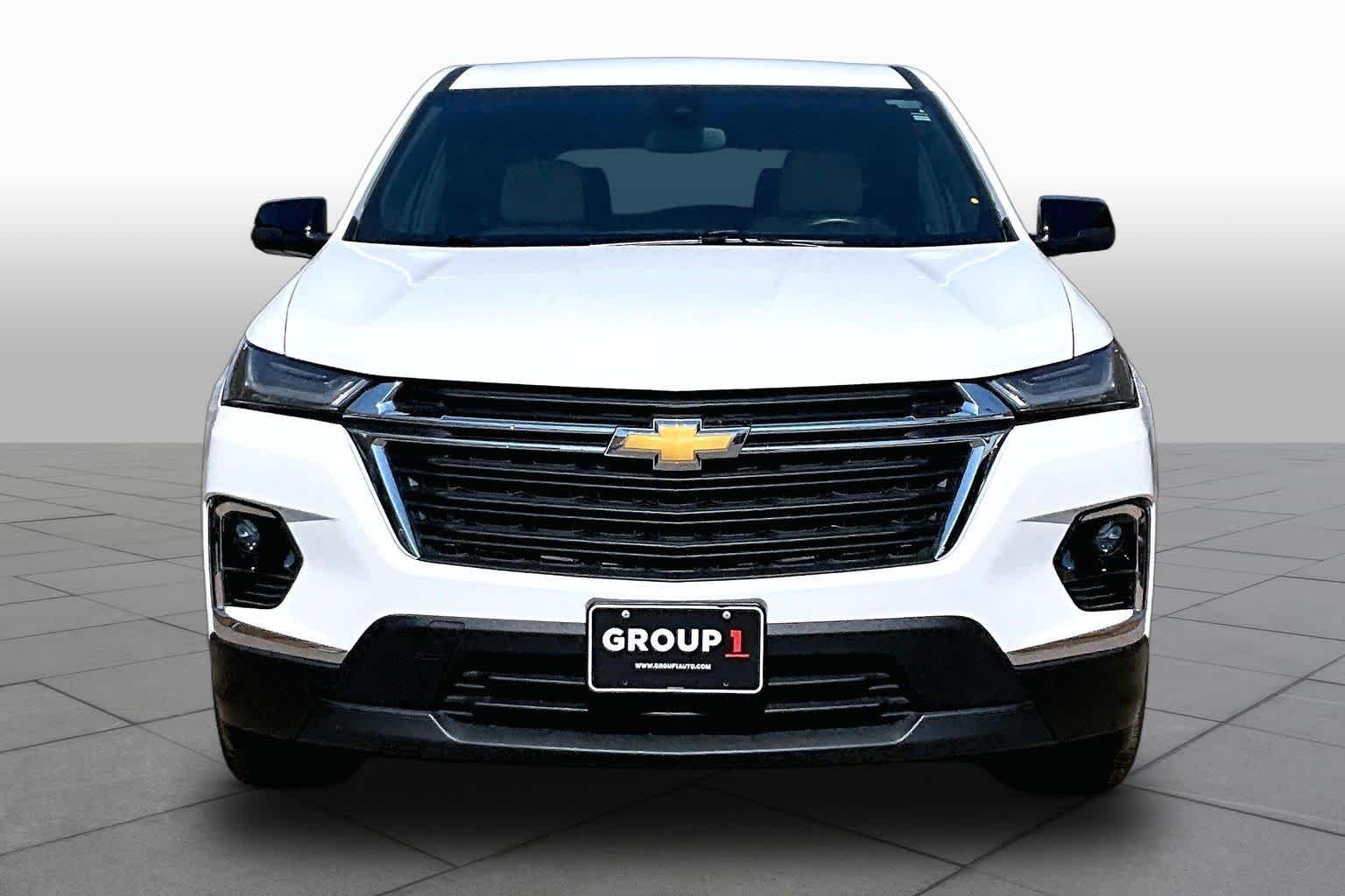 Used 2023 Summit White Chevrolet LS image 4