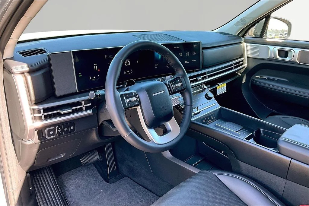 Used 2026 Hampton Gray Hyundai SEL image 14