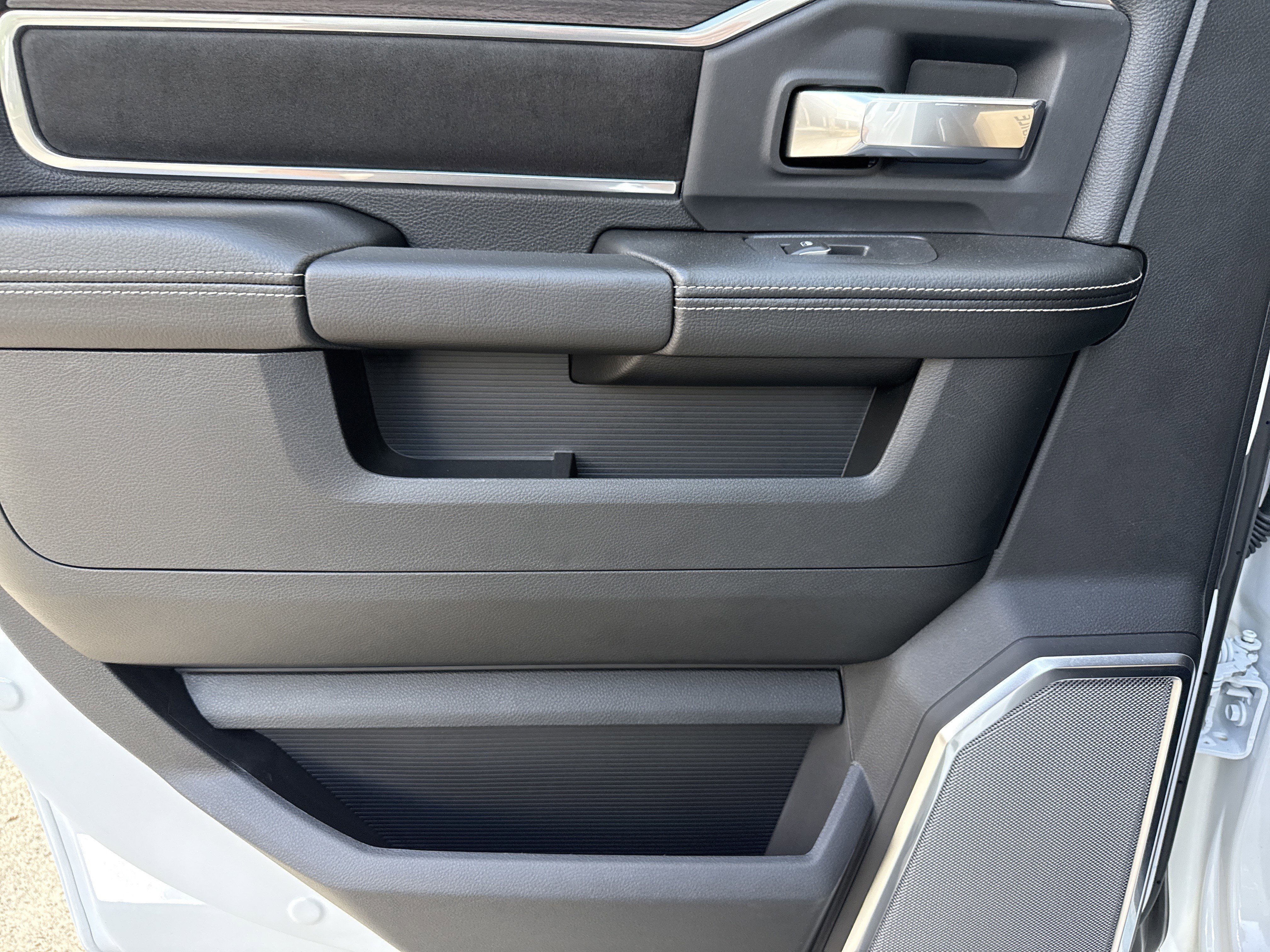 New 2026 Bright White Clearcoat RAM Laramie image 15