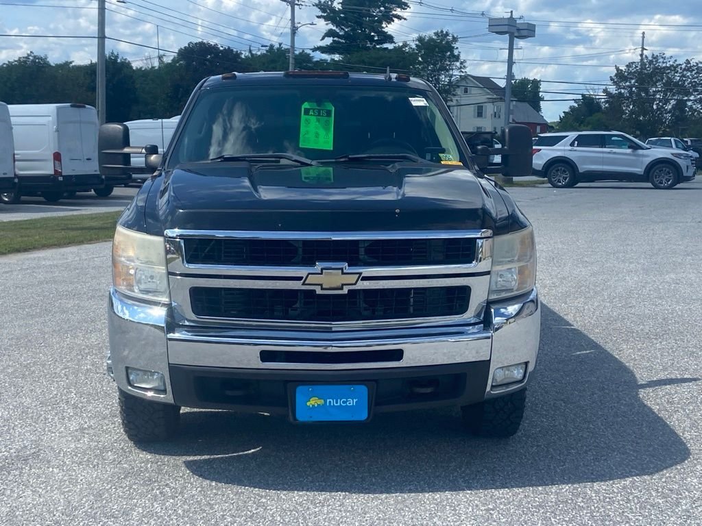 Used 2008 Black Chevrolet LTZ image 2