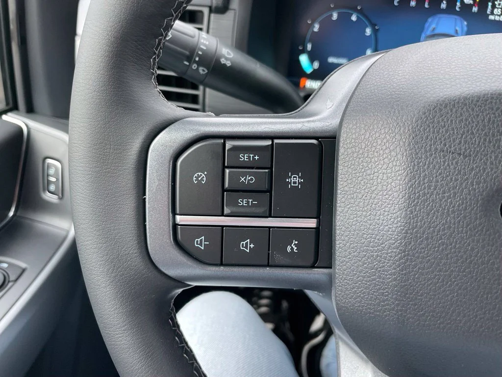 New 2026 Iconic Silver Metallic Ford XLT image 25
