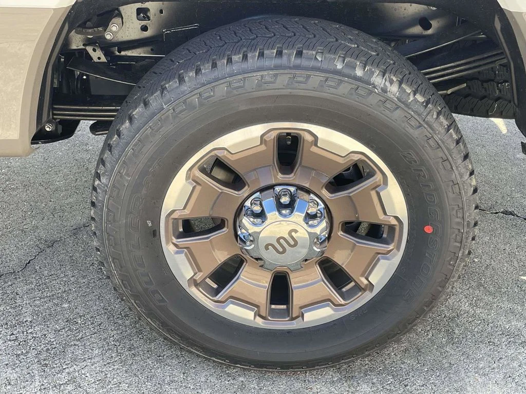New 2026 Star White Metallic Tri-Coat Ford F-350® King Ranch® image 9