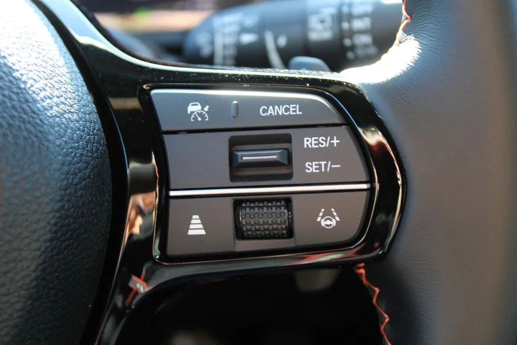 New 2026 Platinum White Pearl Honda AWD Sport image 31