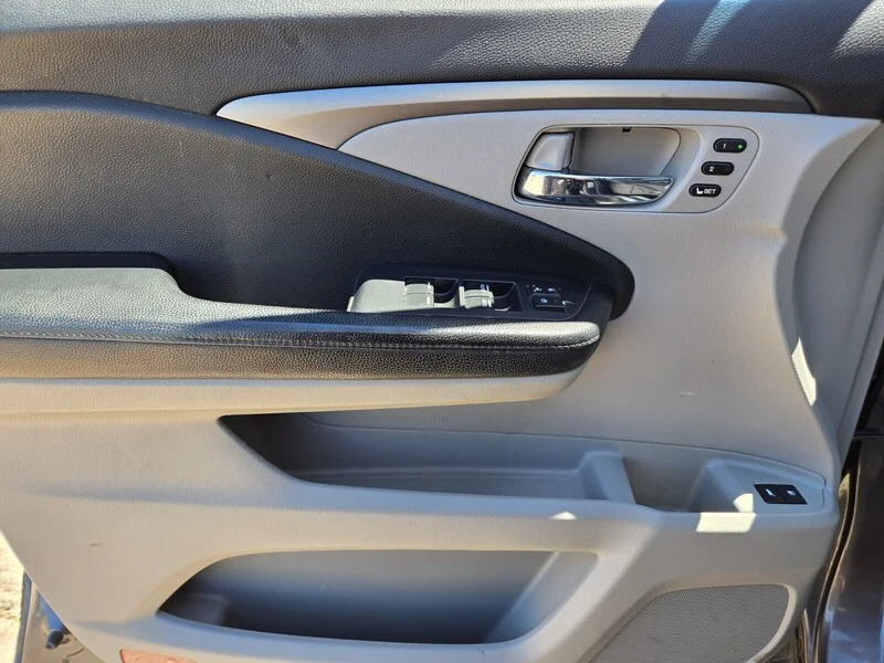 Used 2019 Gray Honda EX-L image 16