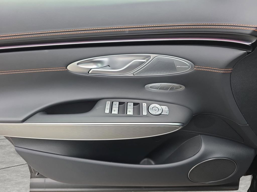 New 2026 Black Genesis 2.5T Sport Prestige image 15
