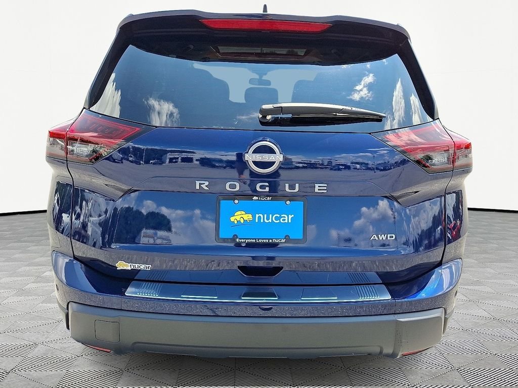 Used 2025 Blue Nissan SV image 6