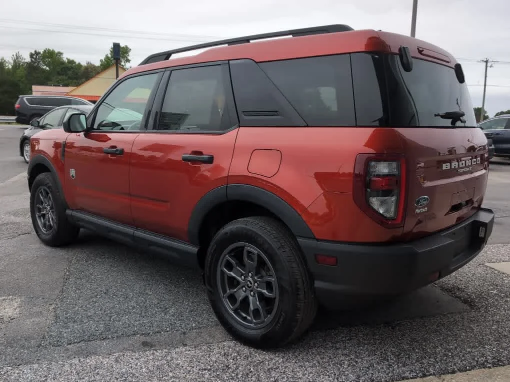 Used 2023 Hot Pepper Red Tinted Clearcoat Ford Big Bend image 8