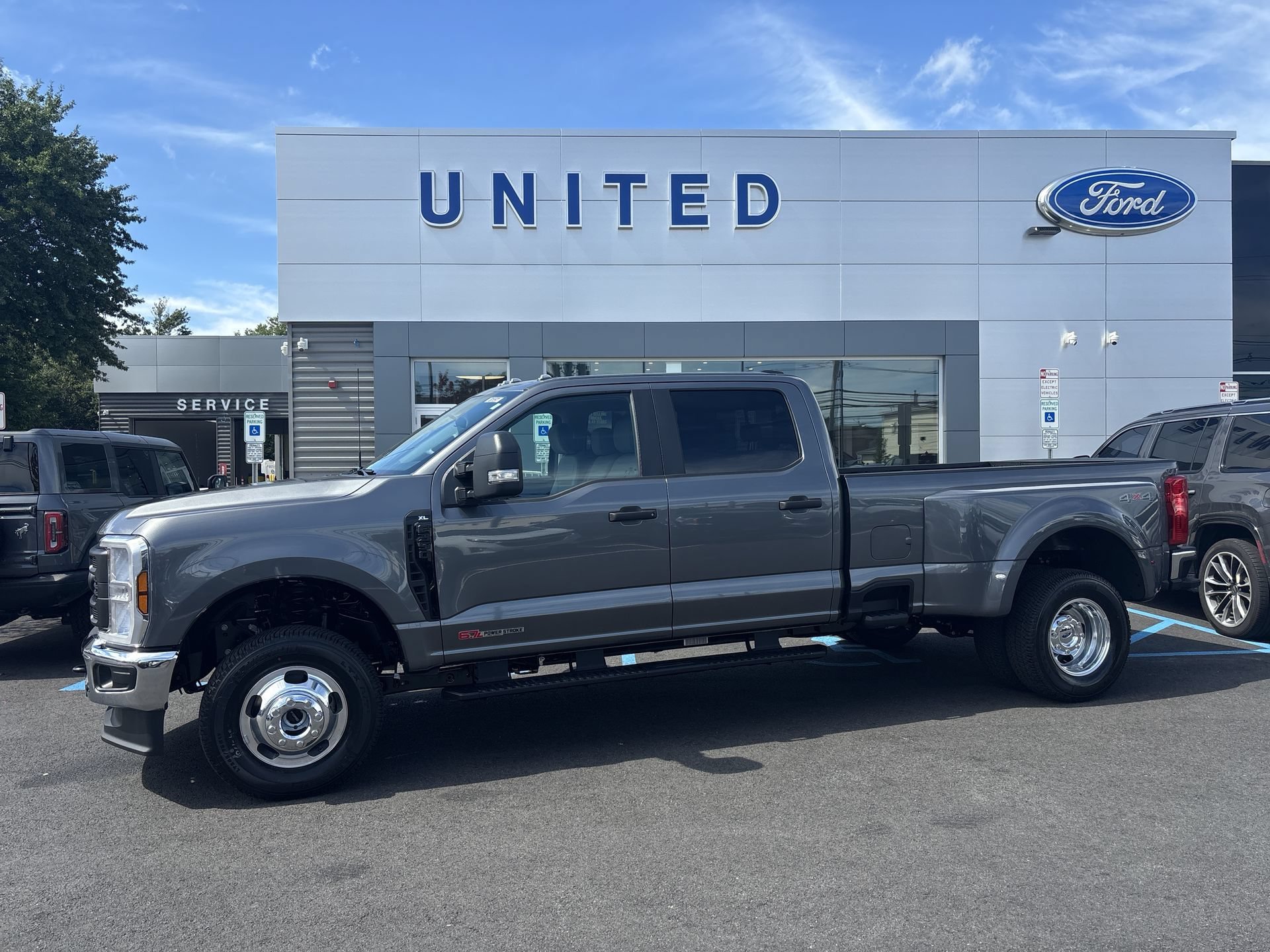 New 2027 Carbonized Gray Metallic Ford F-350® XL image 1
